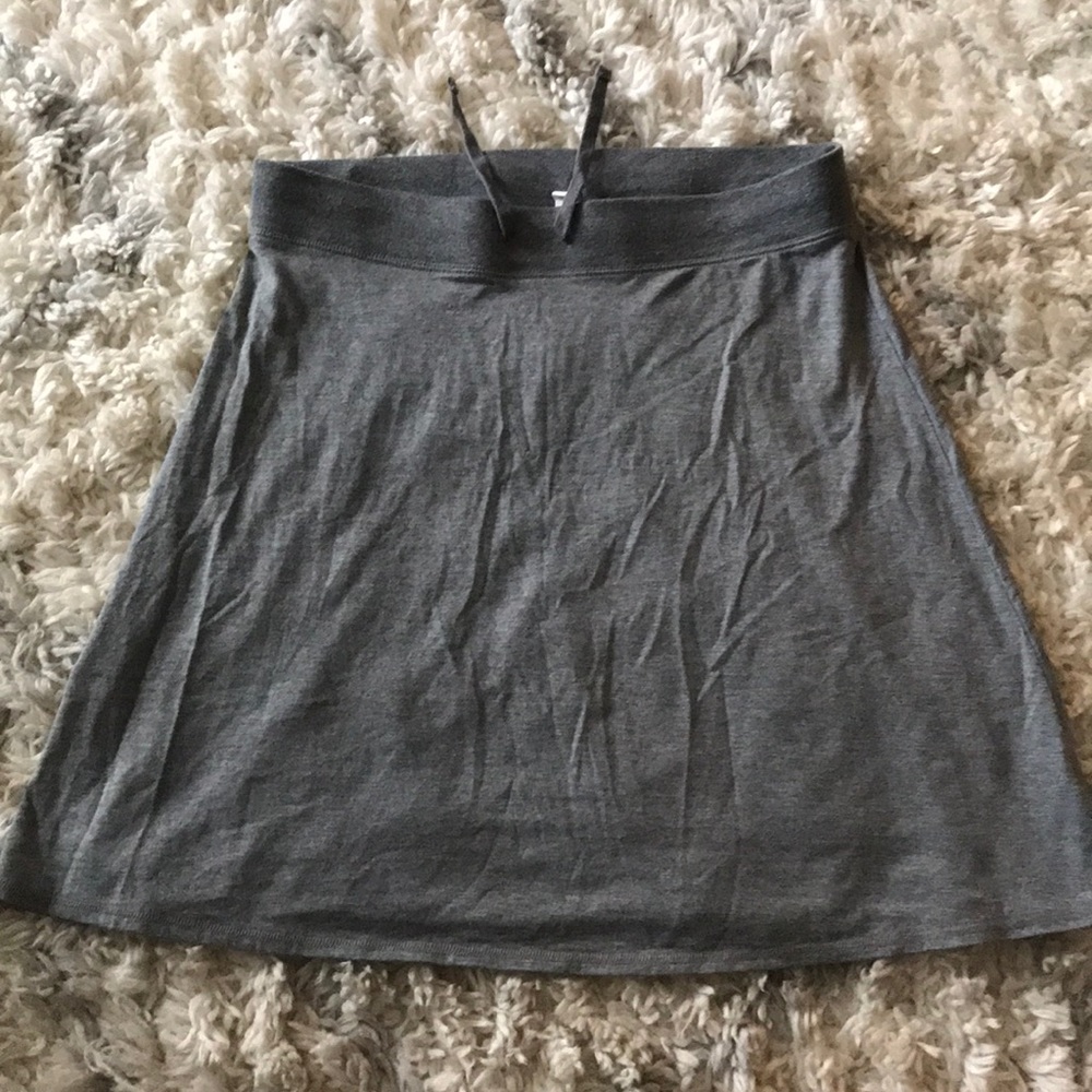 -Causal comfy skirt